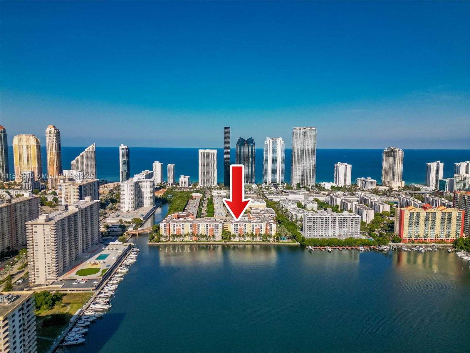Small Image of 17100 NORTH BAY RD #1608, Sunny Isles Beach Number 5