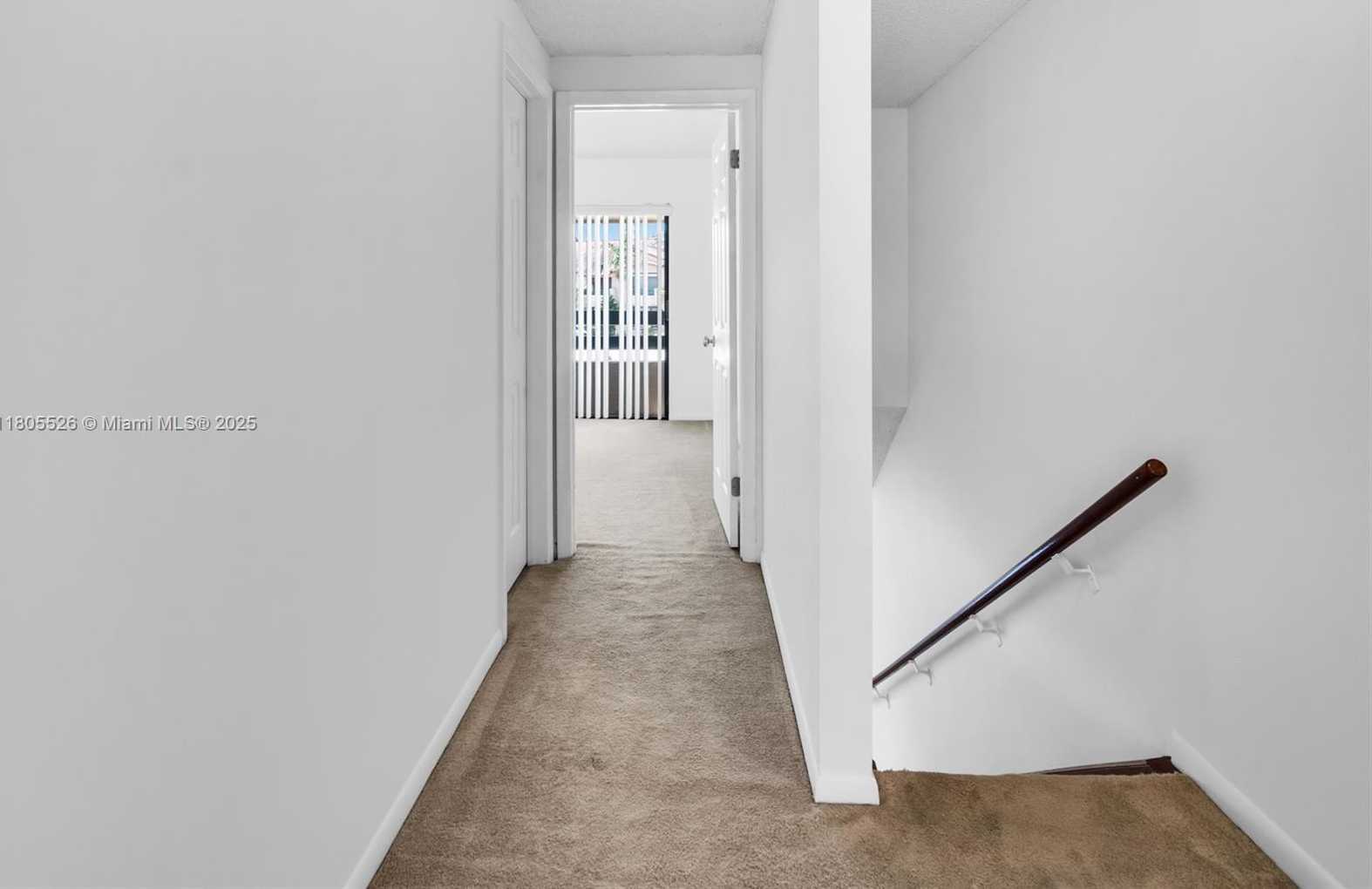 Small Image of 10202 SOUTH WEST 77TH CT, Miami Number 12