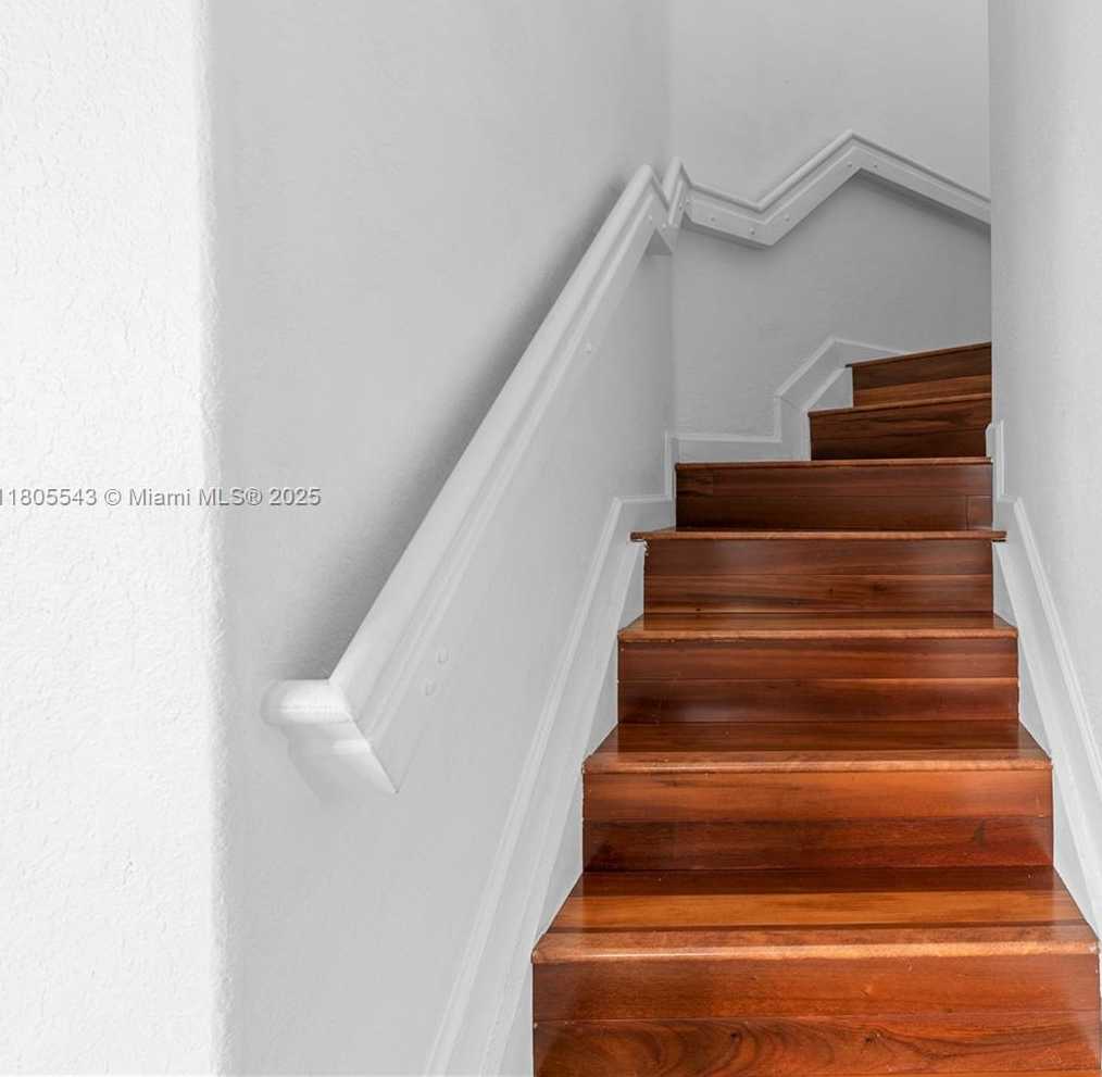 Small Image of 7719 NORTH WEST 116TH PATH, Doral Number 15