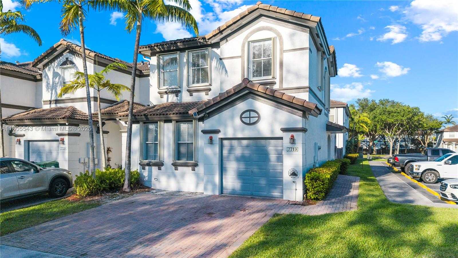 Small Image of 7719 NORTH WEST 116TH PATH, Doral Number 2
