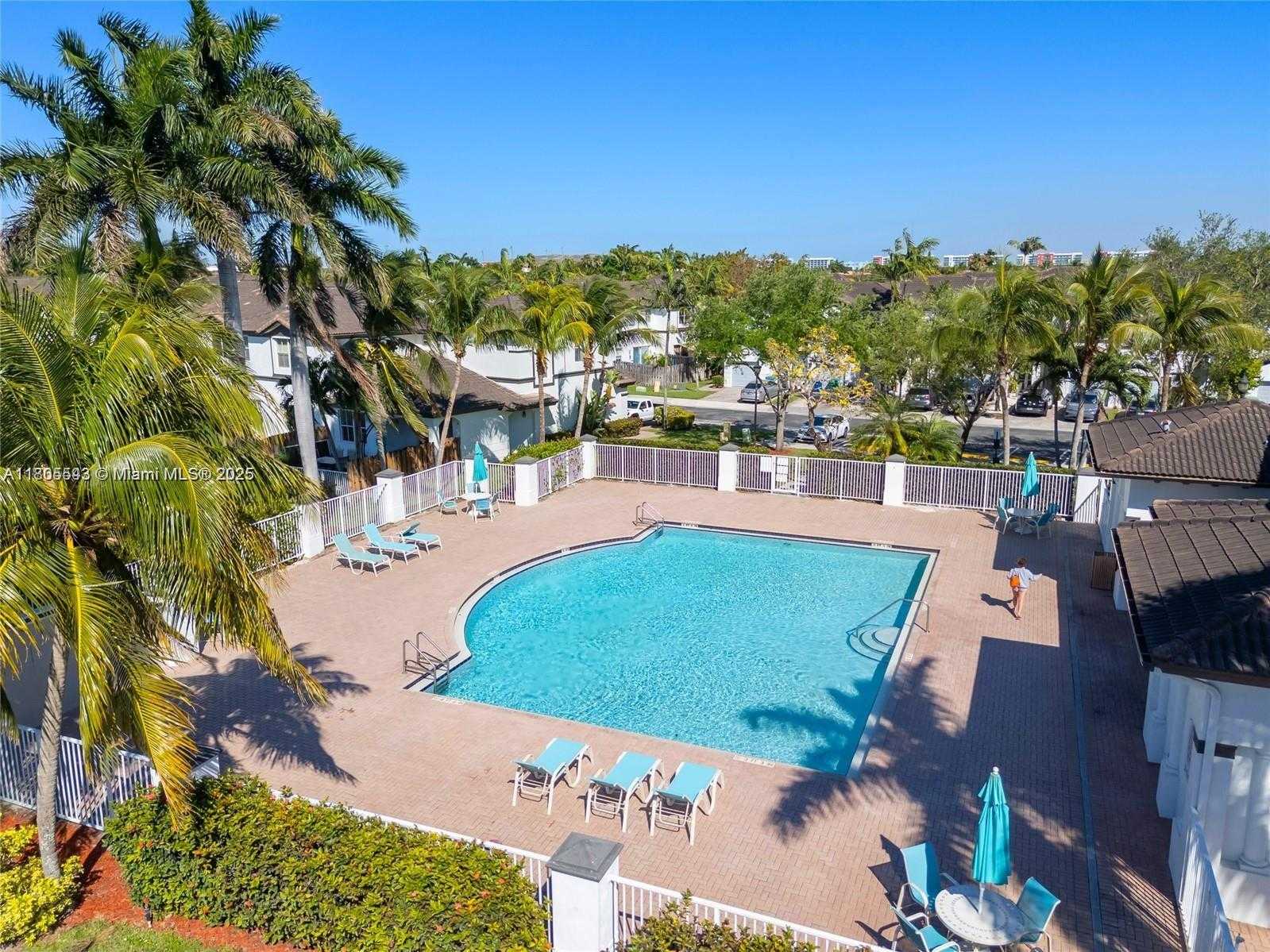 Small Image of 7719 NORTH WEST 116TH PATH, Doral Number 29