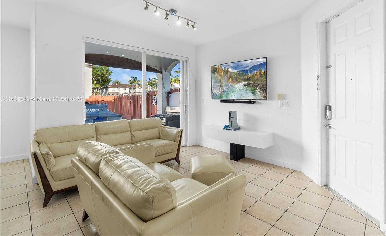 Small Image of 7719 NORTH WEST 116TH PATH, Doral Number 6