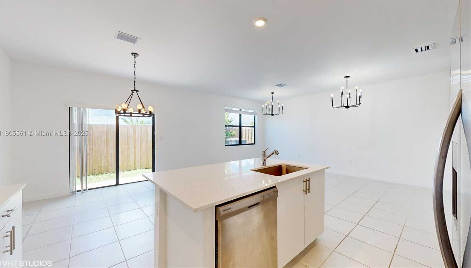 Small Image of 10004 SOUTH WEST 231 LN, Miami Number 10