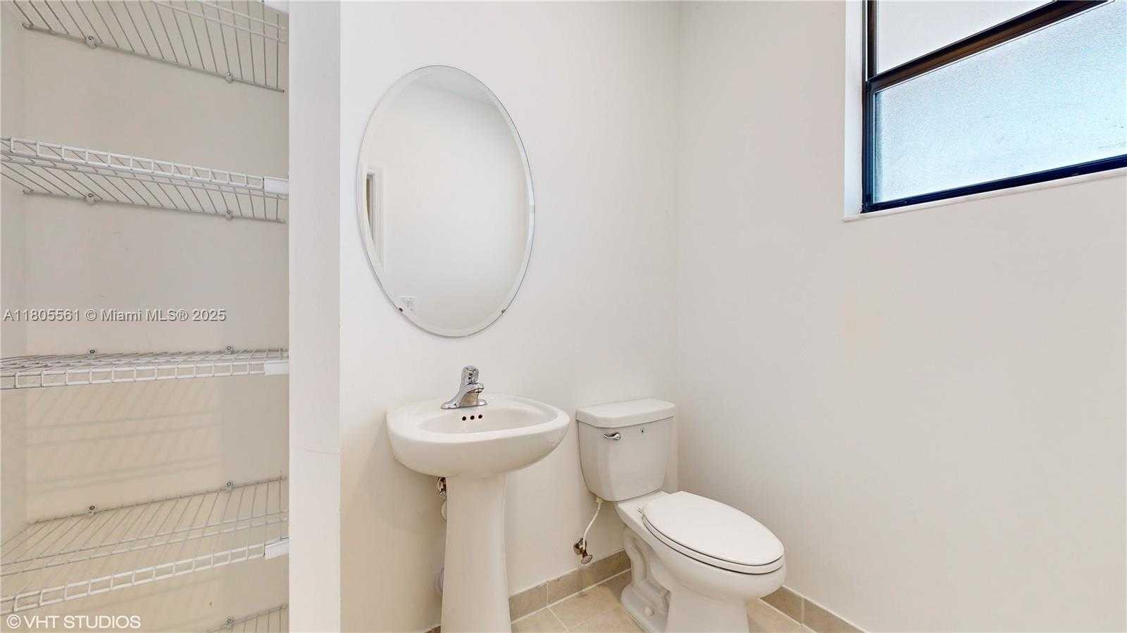 Small Image of 10004 SOUTH WEST 231 LN, Miami Number 3