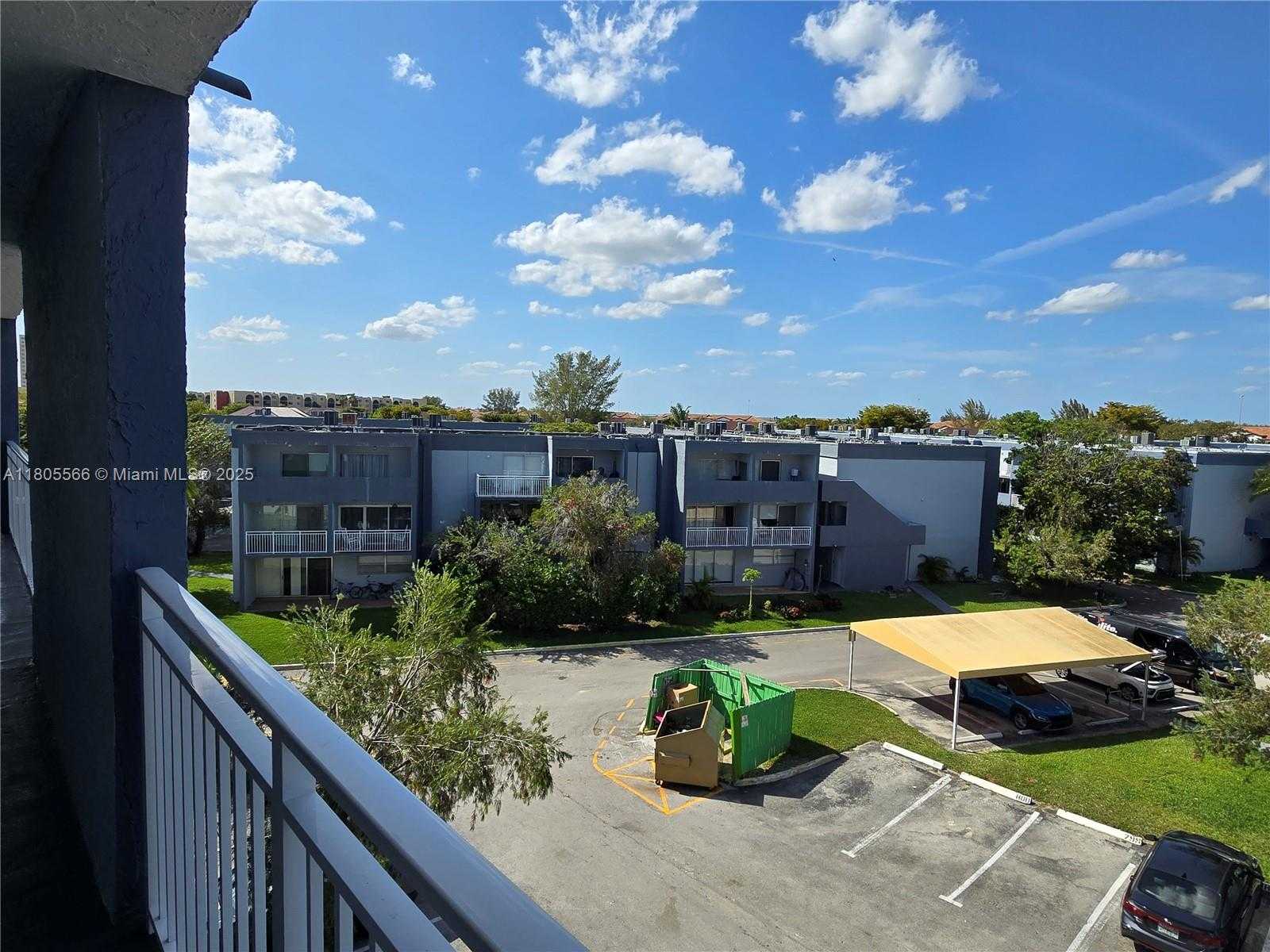 Small Image of 9375 FONTAINEBLEAU BLVD #L433, Miami Number 14