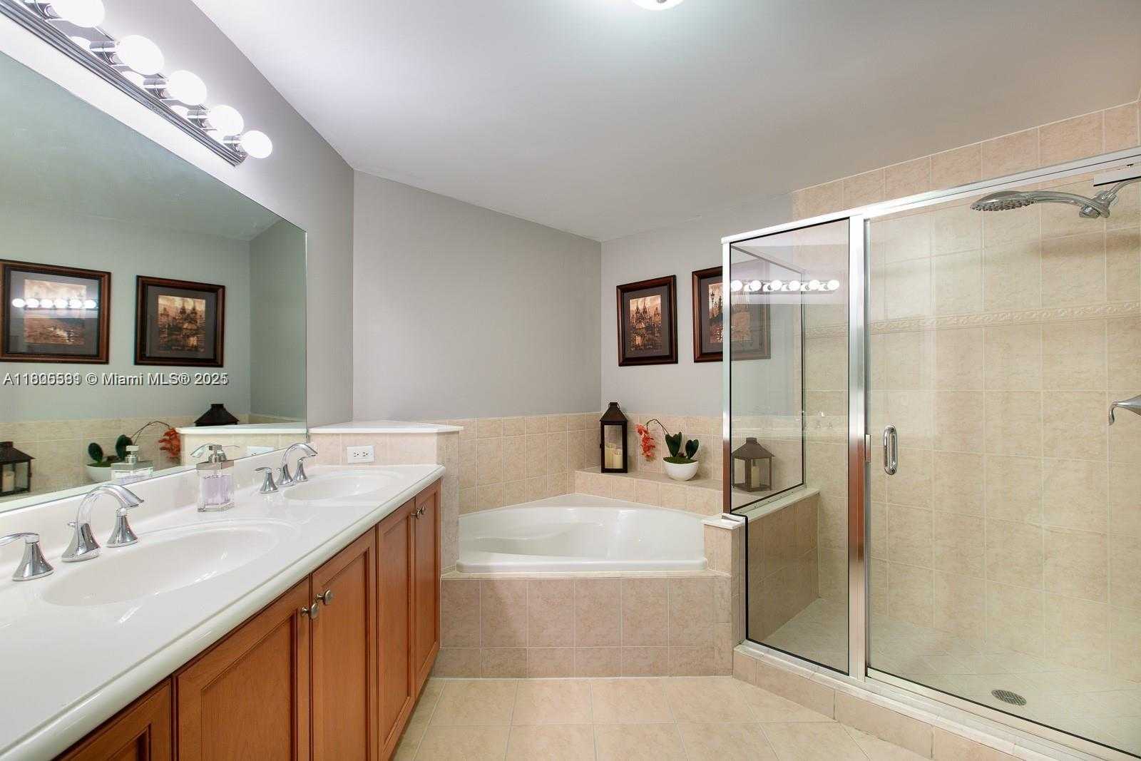 Small Image of 8395 SOUTH WEST 73RD AVE #312, Miami Number 7