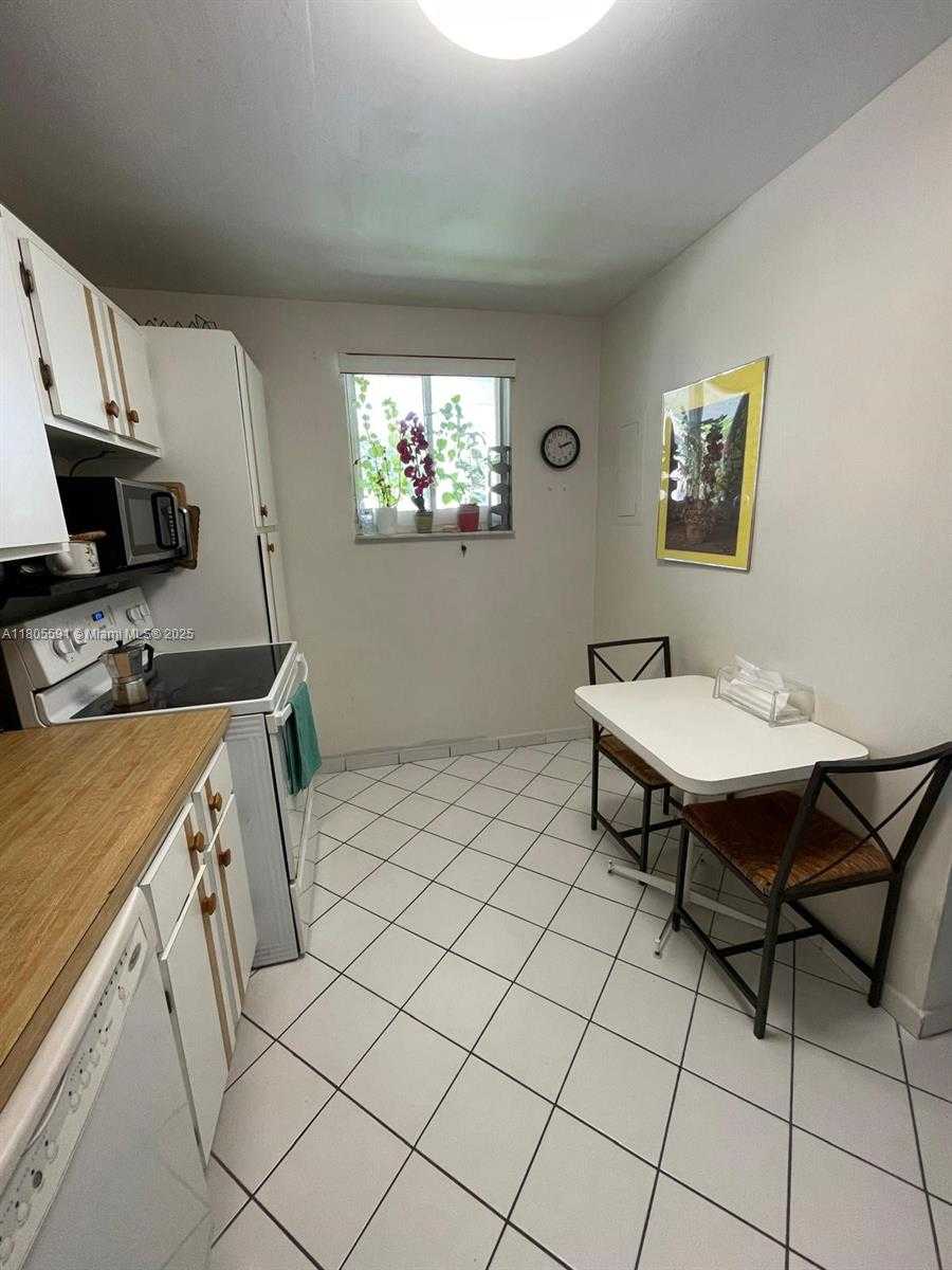 Small Image of 7400 NORTH WEST 17TH ST #209, Plantation Number 12