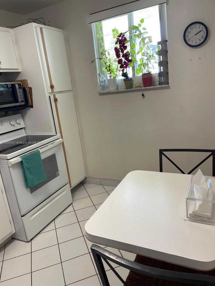Small Image of 7400 NORTH WEST 17TH ST #209, Plantation Number 13
