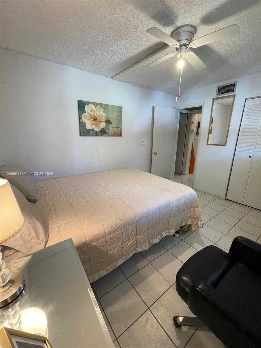 Small Image of 7400 NORTH WEST 17TH ST #209, Plantation Number 18