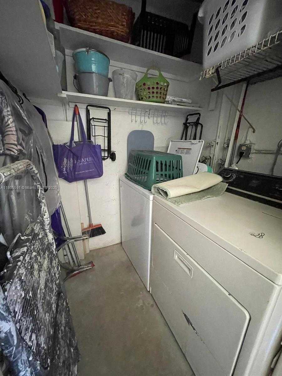 Small Image of 7400 NORTH WEST 17TH ST #209, Plantation Number 35