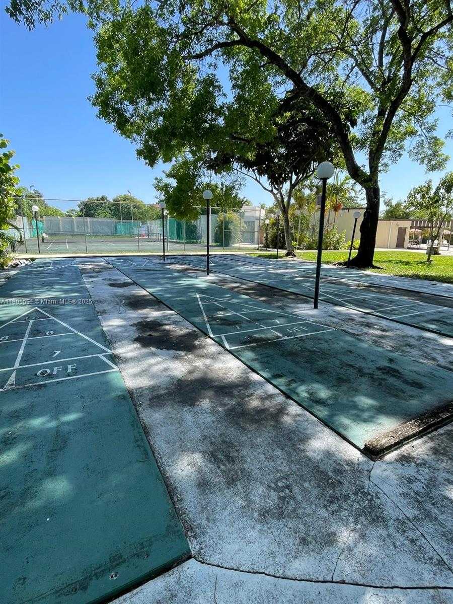 Small Image of 7400 NORTH WEST 17TH ST #209, Plantation Number 37