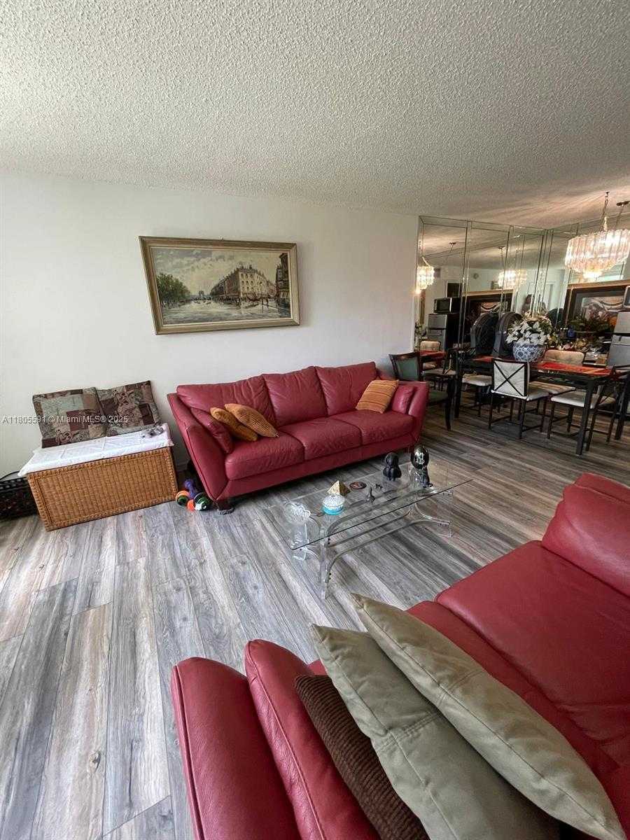 Small Image of 7400 NORTH WEST 17TH ST #209, Plantation Number 4