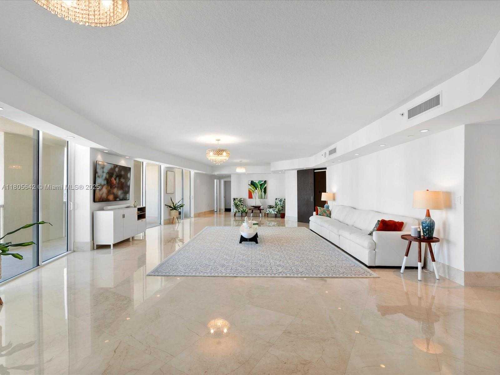 Small Image of 200 SUNNY ISLES BLVD #2-UPH3, Sunny Isles Beach Number 12