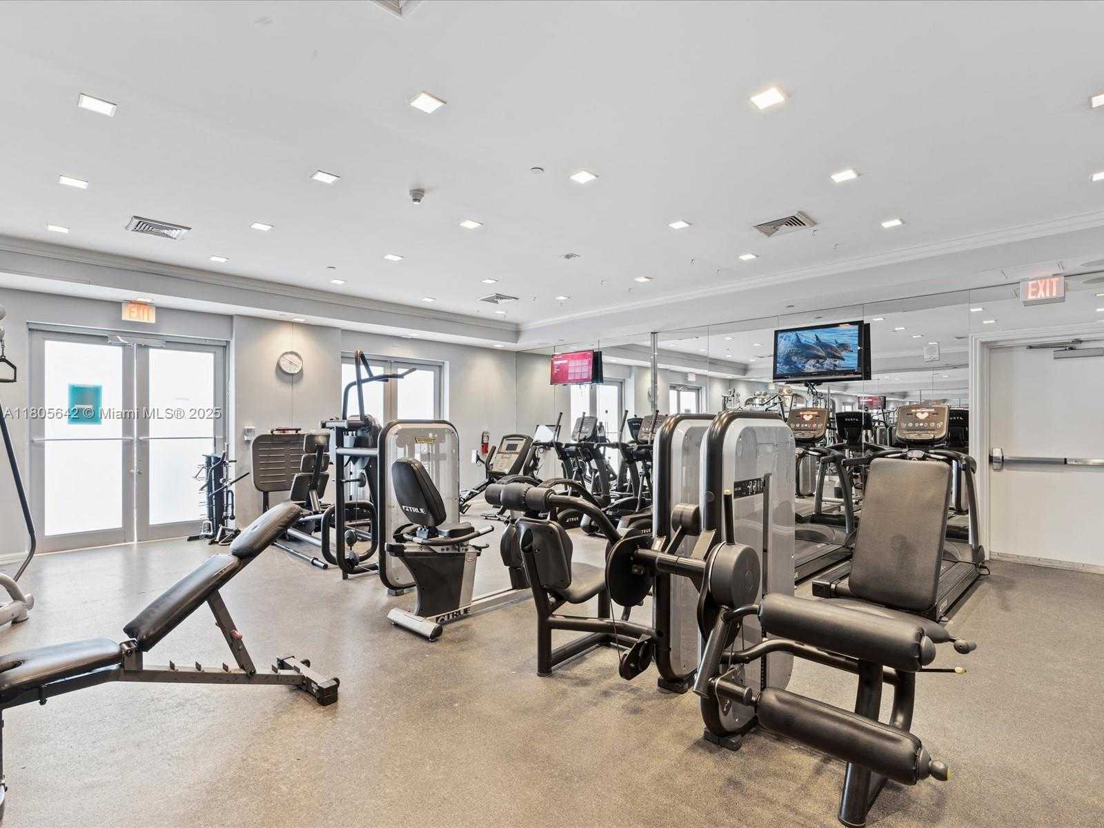 Small Image of 200 SUNNY ISLES BLVD #2-UPH3, Sunny Isles Beach Number 44