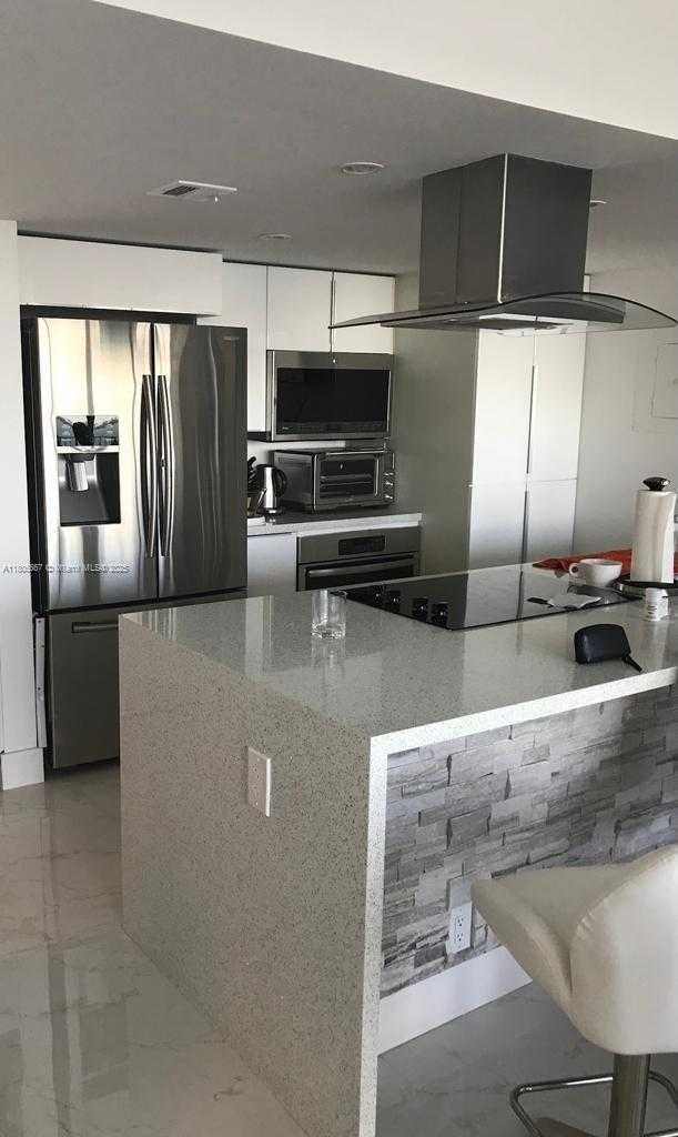 Small Image of 7601 EAST TREASURE DR #1622, North Bay Village Number 10