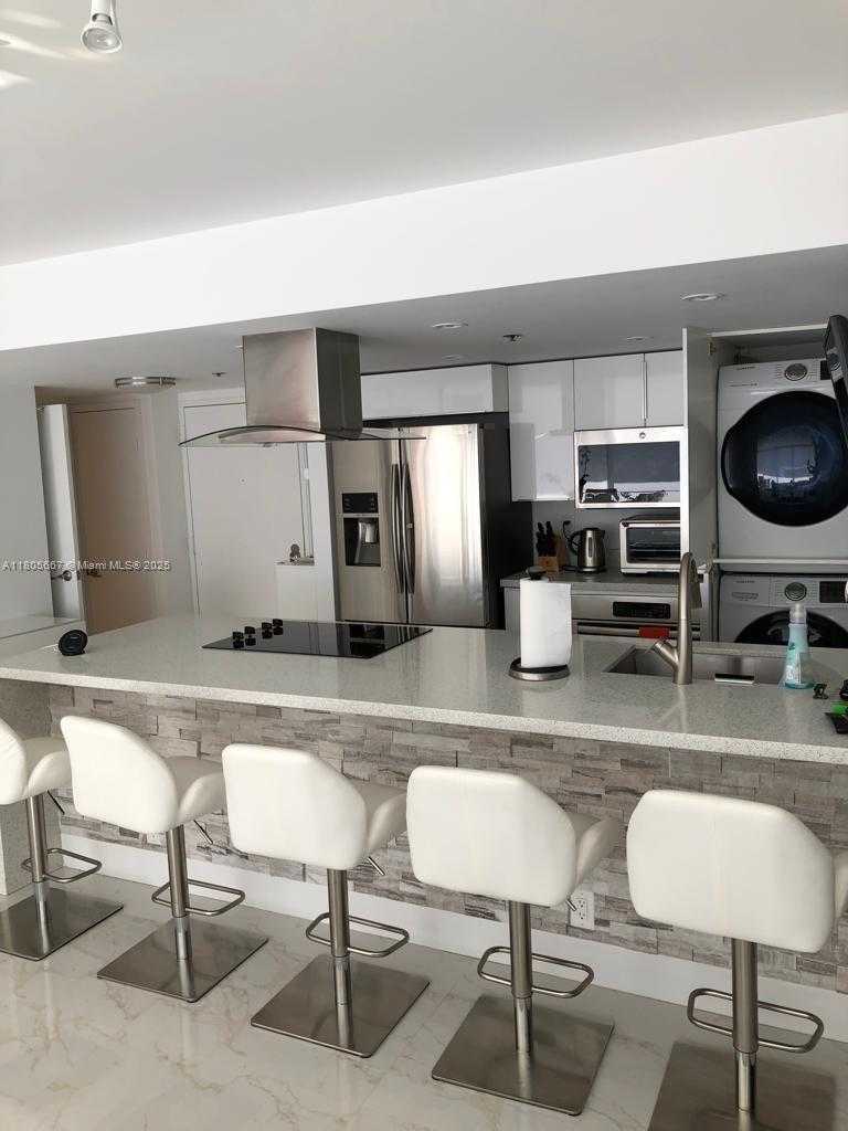 Small Image of 7601 EAST TREASURE DR #1622, North Bay Village Number 11