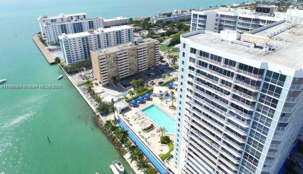 Small Image of 7601 EAST TREASURE DR #1622, North Bay Village Number 4