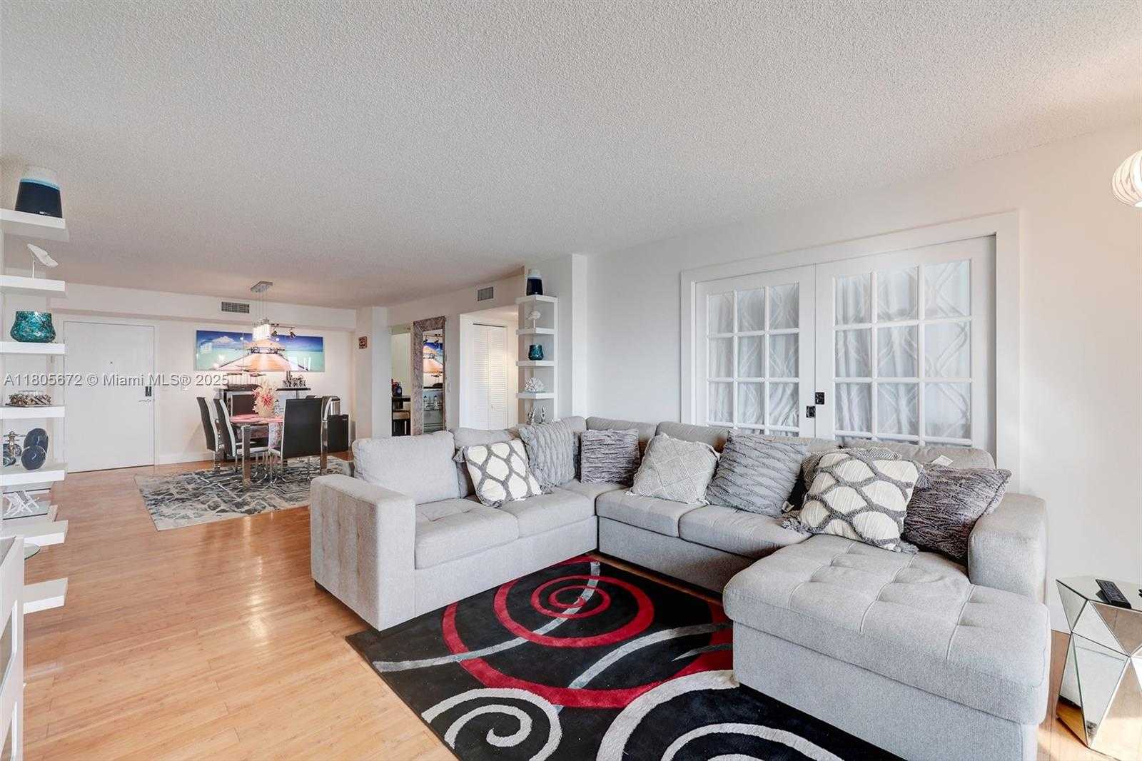 Small Image of 1500 SOUTH OCEAN DR #7J, Hollywood Number 19