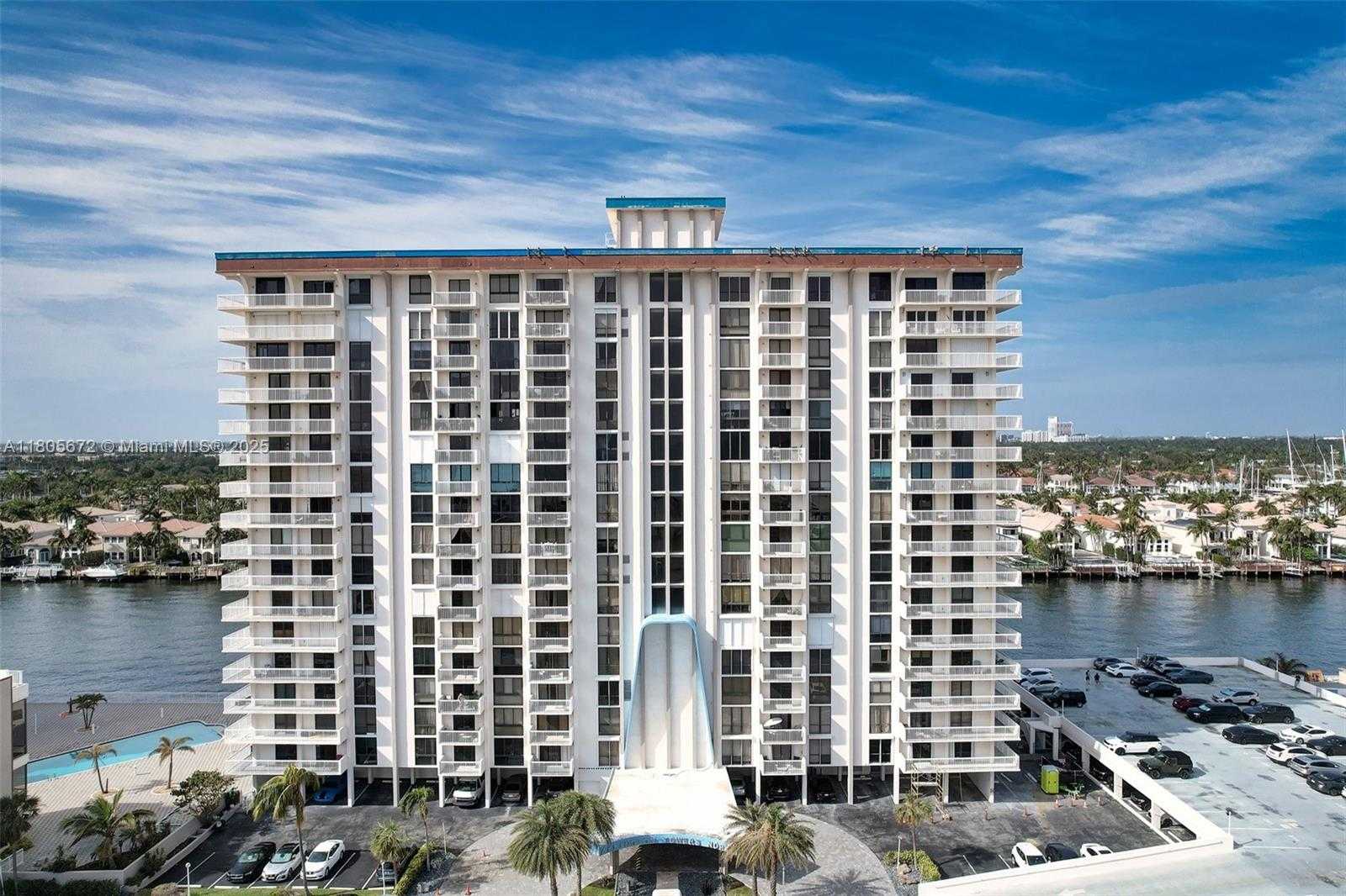 Small Image of 1500 SOUTH OCEAN DR #7J, Hollywood Number 2
