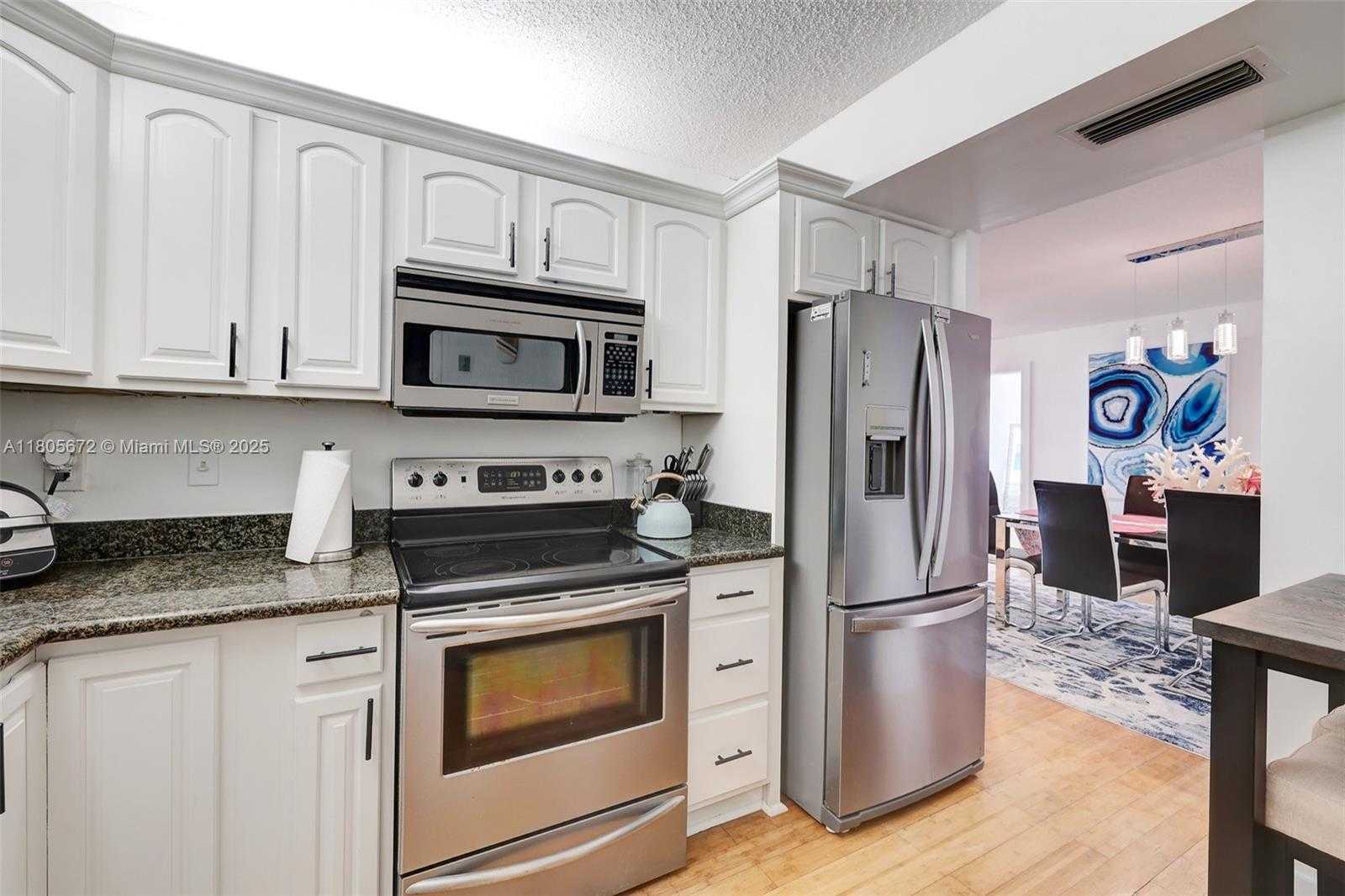 Small Image of 1500 SOUTH OCEAN DR #7J, Hollywood Number 21