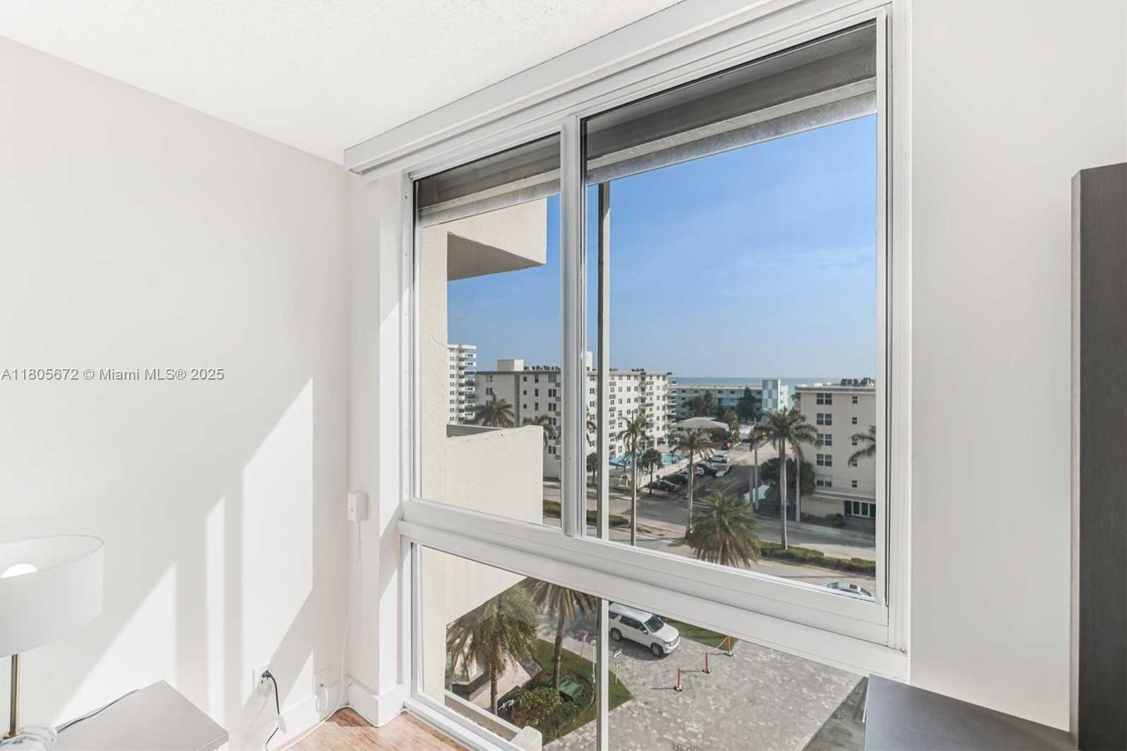 Small Image of 1500 SOUTH OCEAN DR #7J, Hollywood Number 27