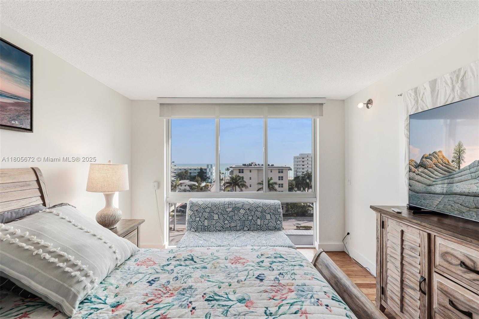 Small Image of 1500 SOUTH OCEAN DR #7J, Hollywood Number 30