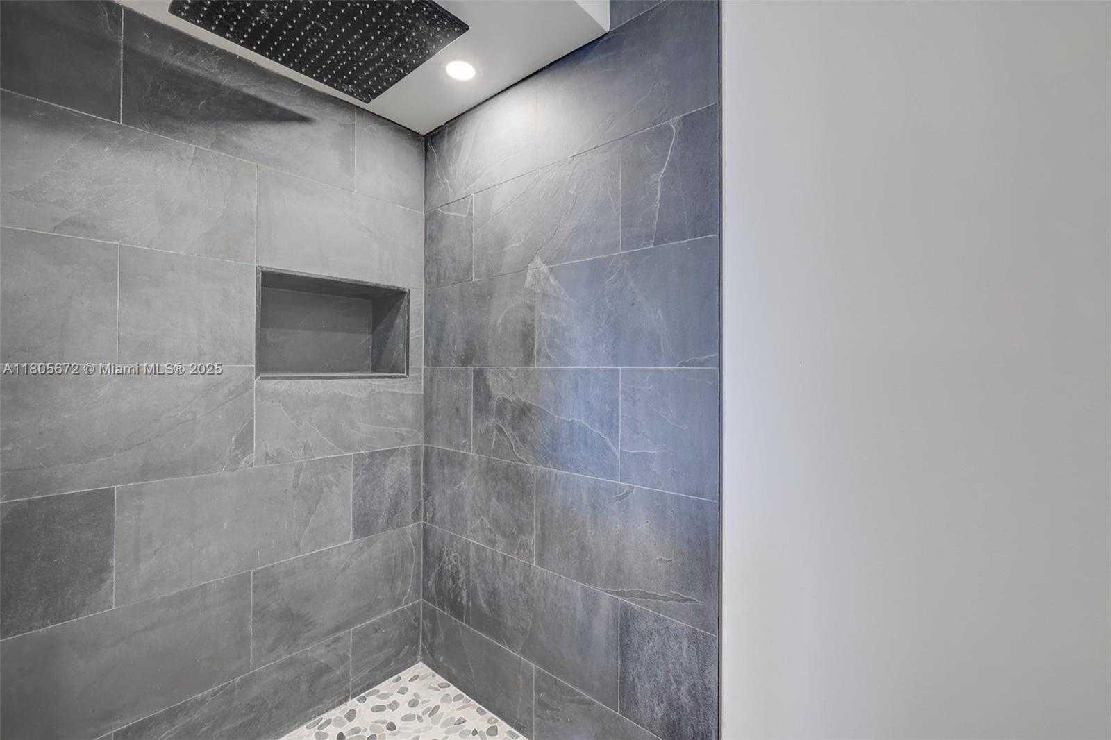Small Image of 1500 SOUTH OCEAN DR #7J, Hollywood Number 33