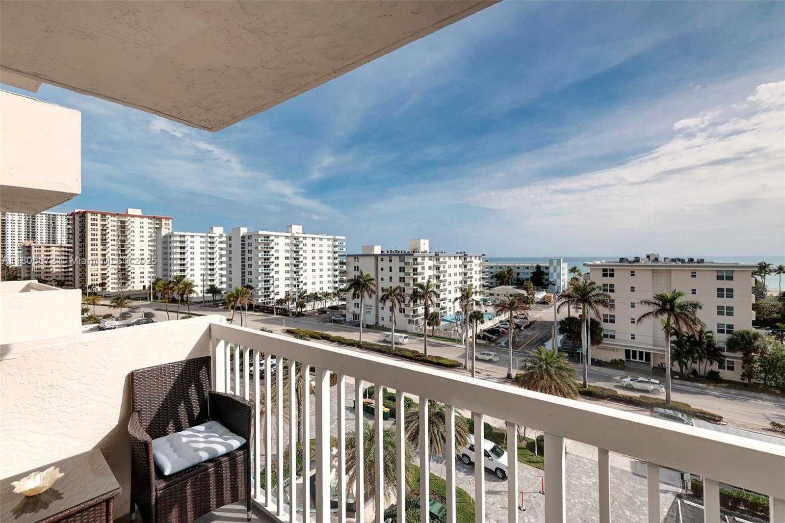 Small Image of 1500 SOUTH OCEAN DR #7J, Hollywood Number 35