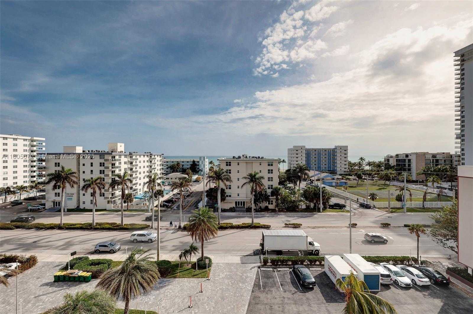 Small Image of 1500 SOUTH OCEAN DR #7J, Hollywood Number 38