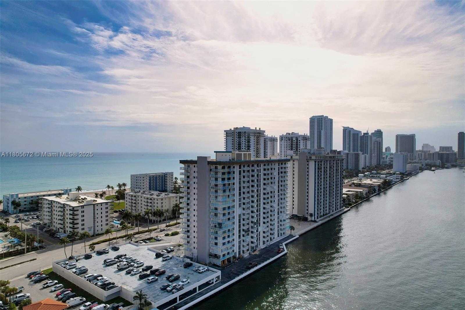 Small Image of 1500 SOUTH OCEAN DR #7J, Hollywood Number 5