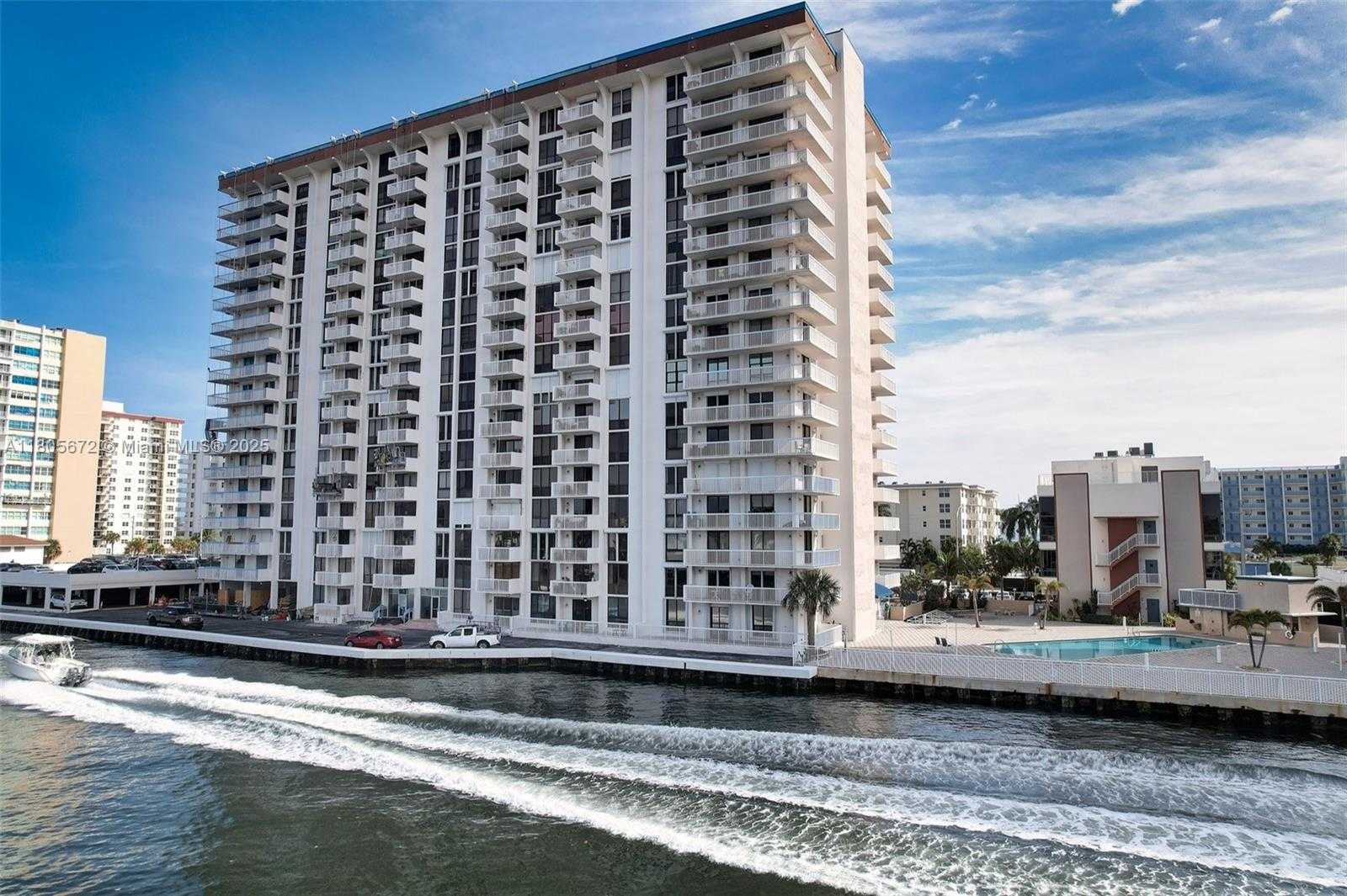 Small Image of 1500 SOUTH OCEAN DR #7J, Hollywood Number 54
