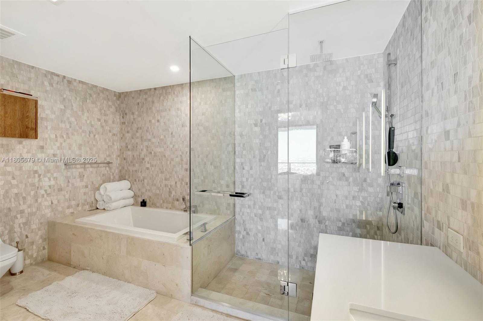 Small Image of 88 SOUTH WEST 7TH ST #3212, Miami Number 11