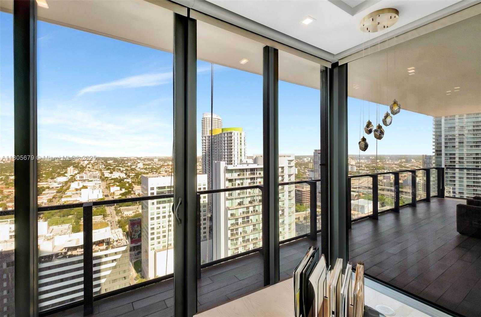 Small Image of 88 SOUTH WEST 7TH ST #3212, Miami Number 13