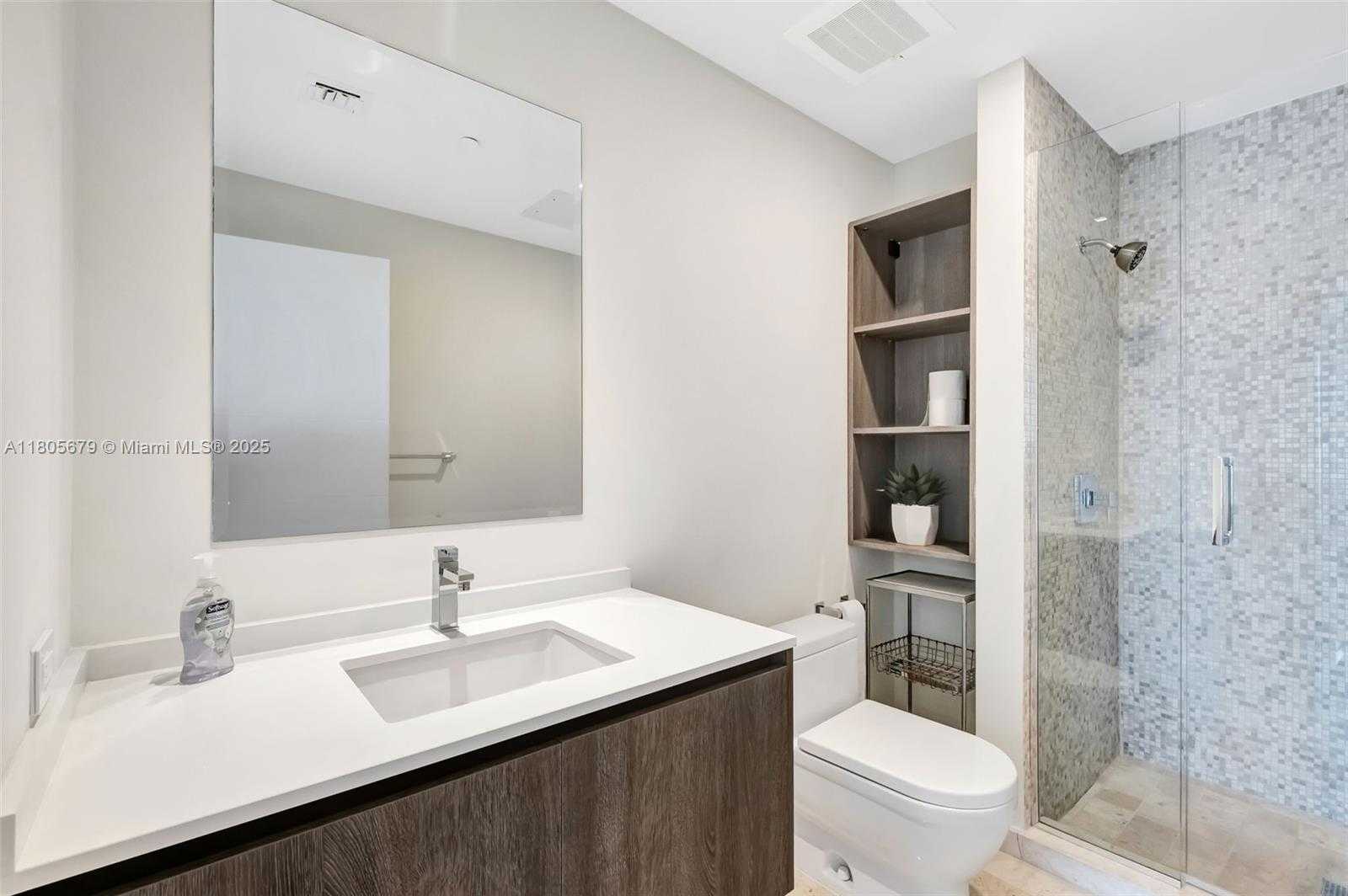 Small Image of 88 SOUTH WEST 7TH ST #3212, Miami Number 15