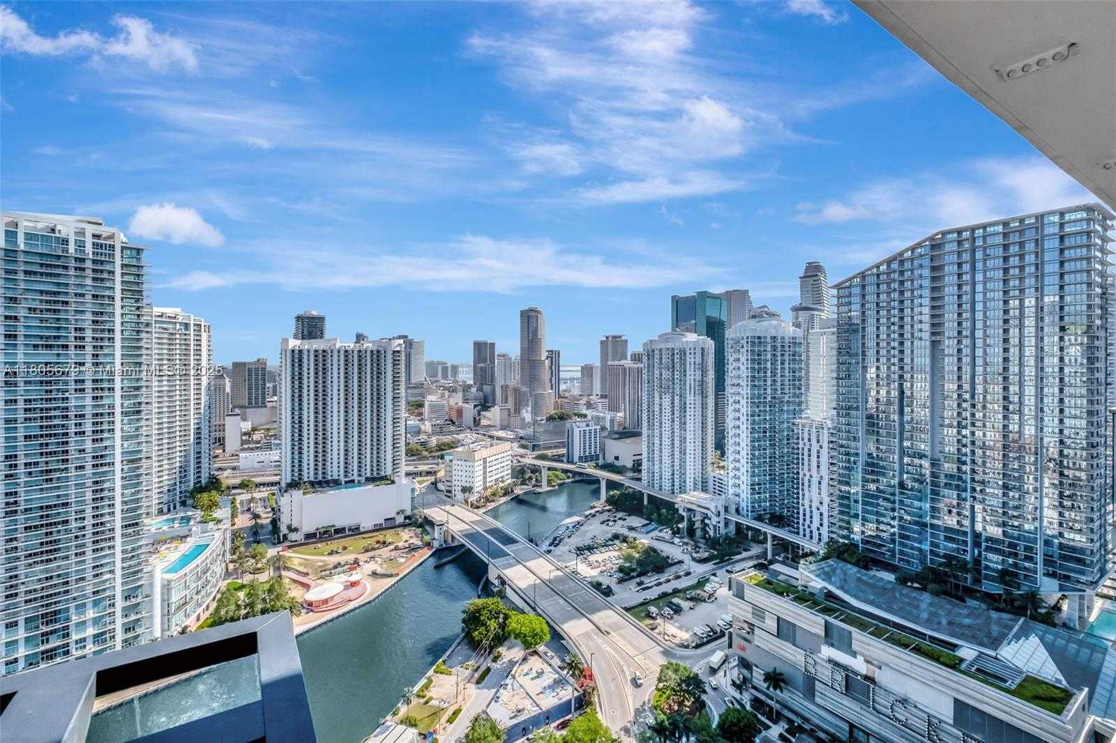 Small Image of 88 SOUTH WEST 7TH ST #3212, Miami Number 26