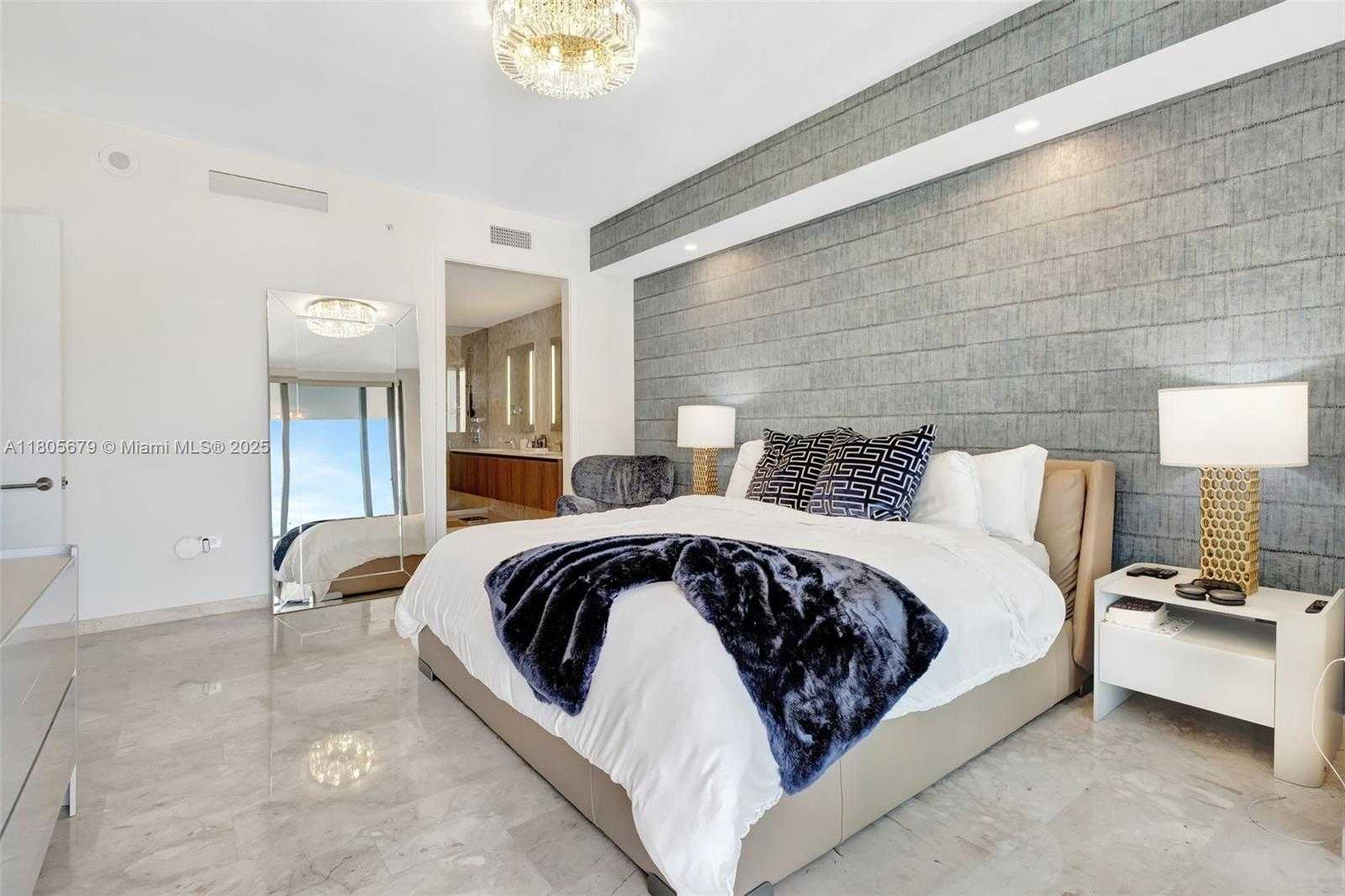 Small Image of 88 SOUTH WEST 7TH ST #3212, Miami Number 9
