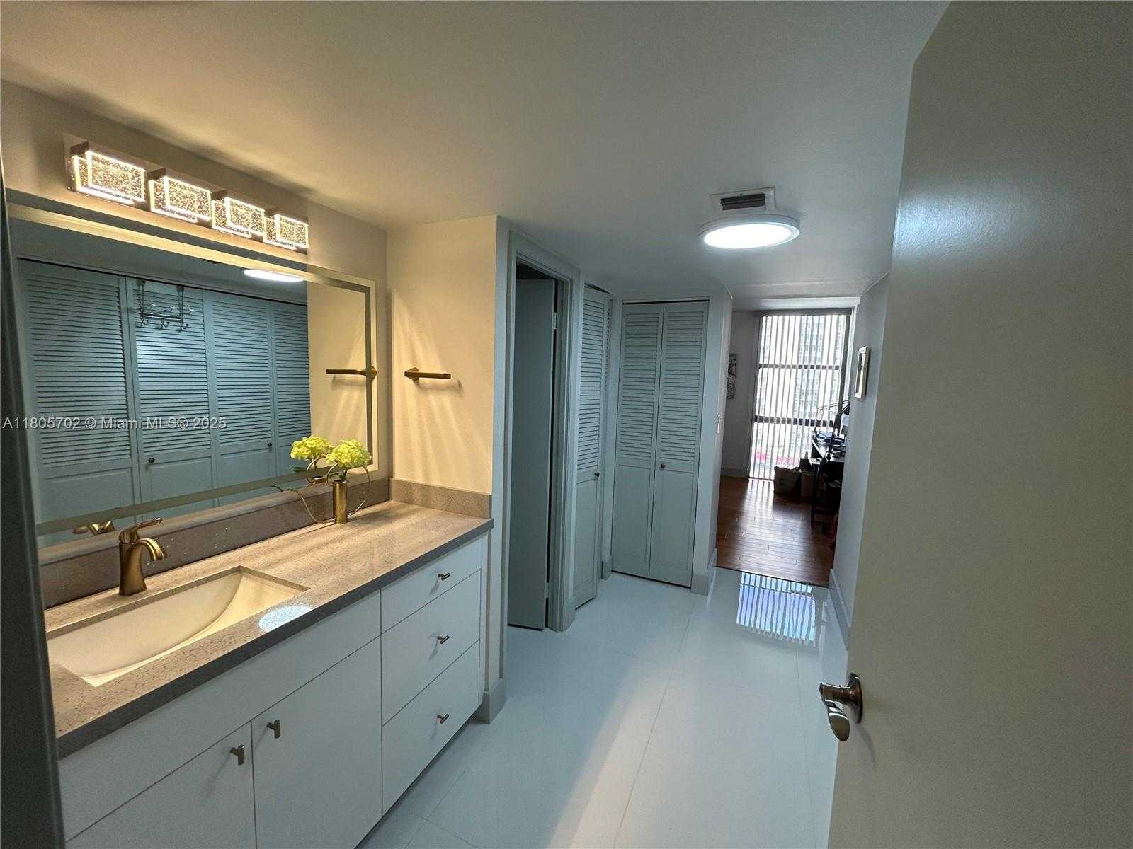 Small Image of 20335 WEST COUNTRY CLUB DR #903, Aventura Number 12