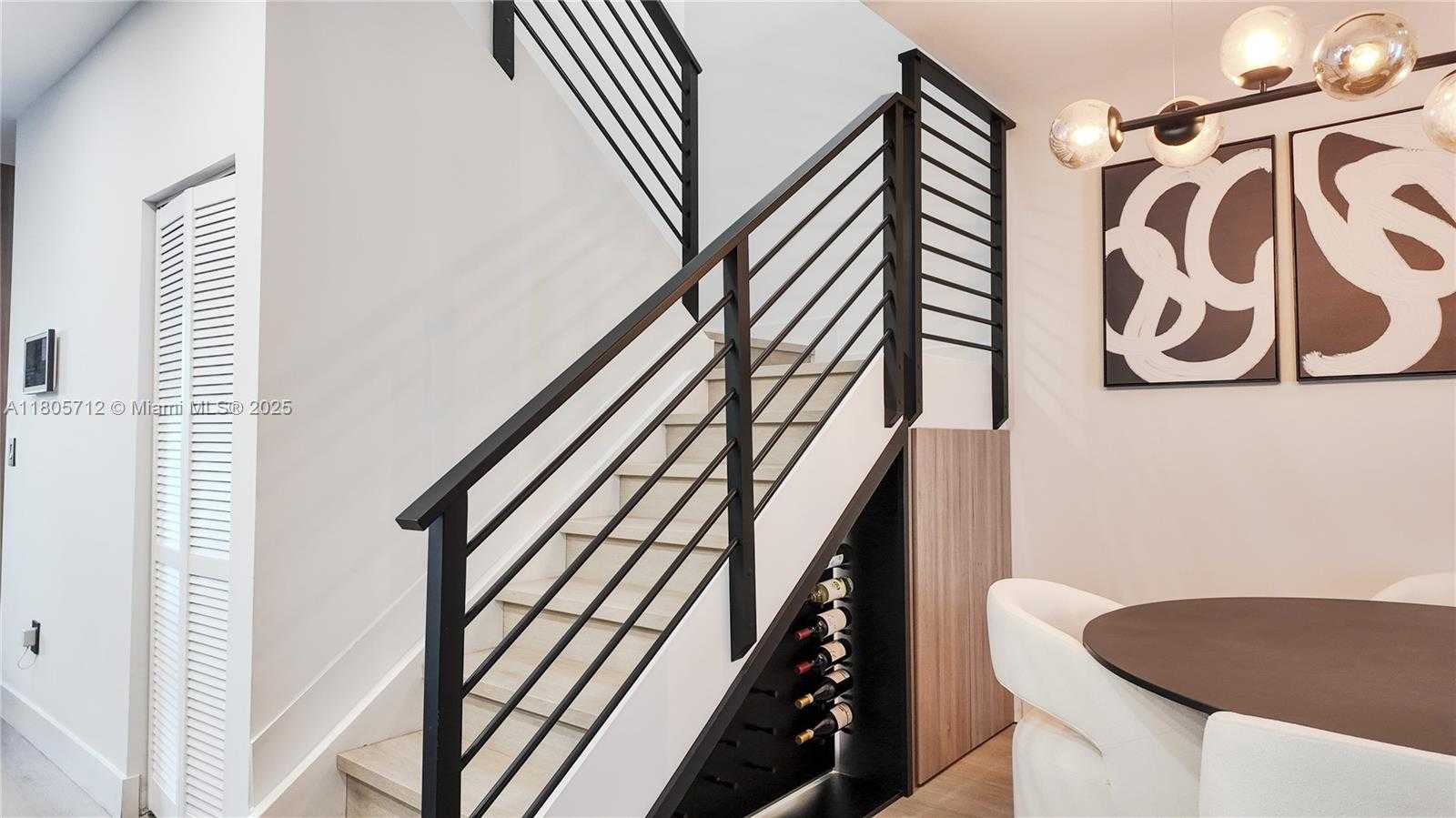 Small Image of 7221 NORTH WEST 103RD PATH, Doral Number 16