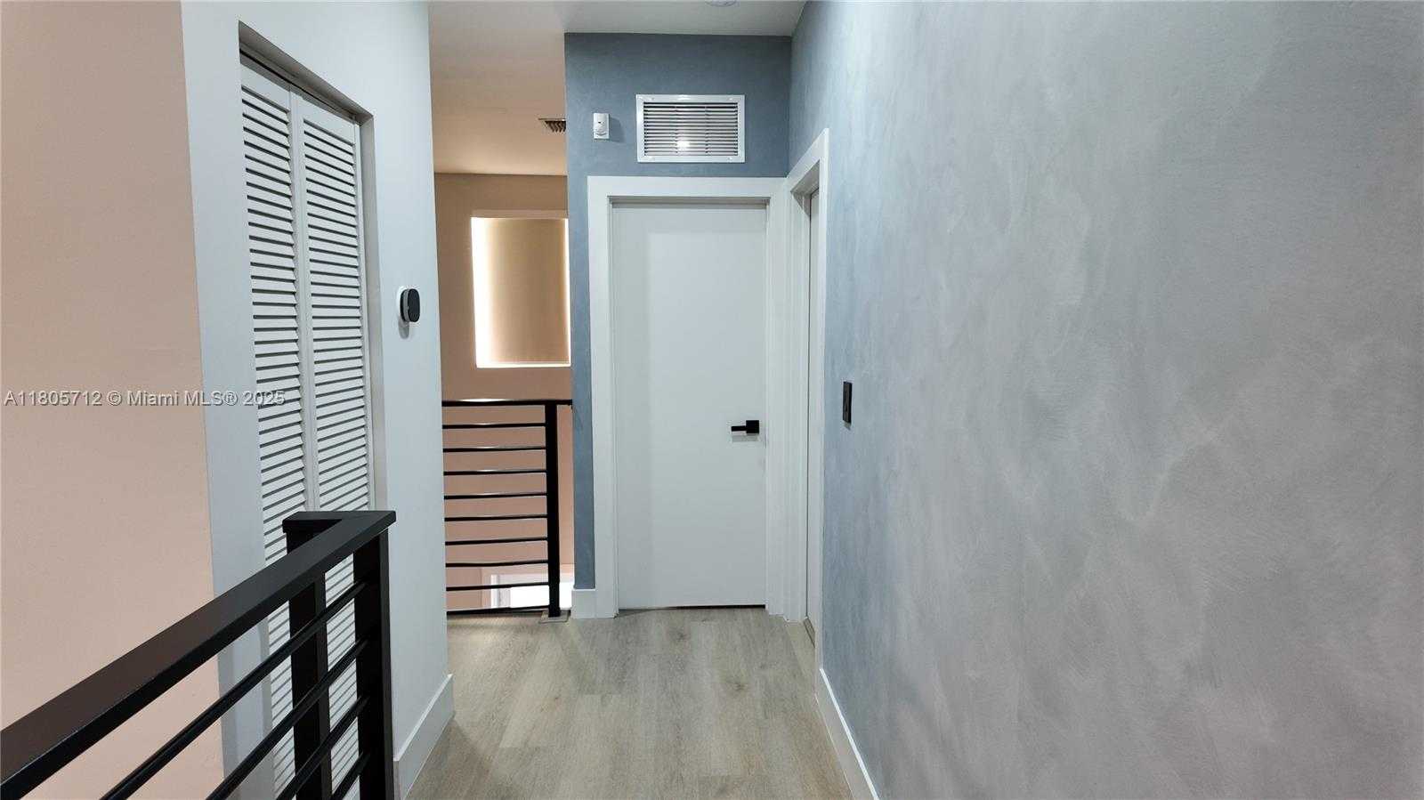 Small Image of 7221 NORTH WEST 103RD PATH, Doral Number 20