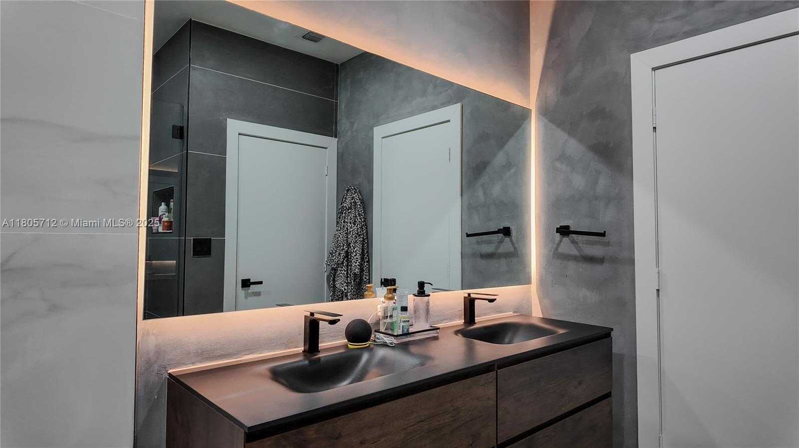 Small Image of 7221 NORTH WEST 103RD PATH, Doral Number 26