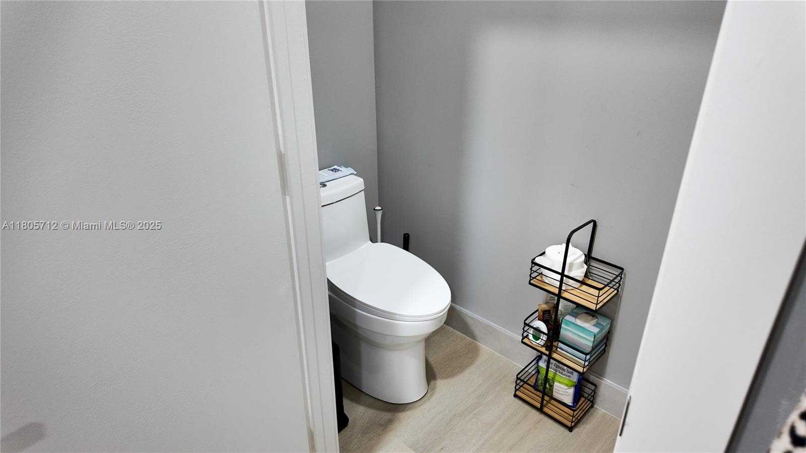 Small Image of 7221 NORTH WEST 103RD PATH, Doral Number 42