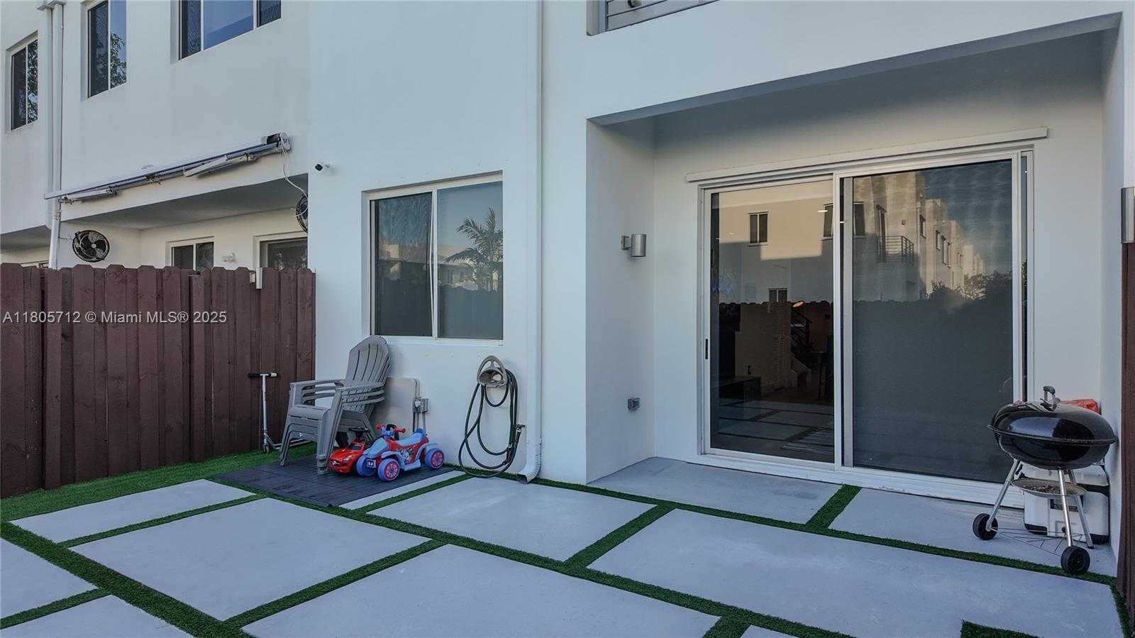 Small Image of 7221 NORTH WEST 103RD PATH, Doral Number 47