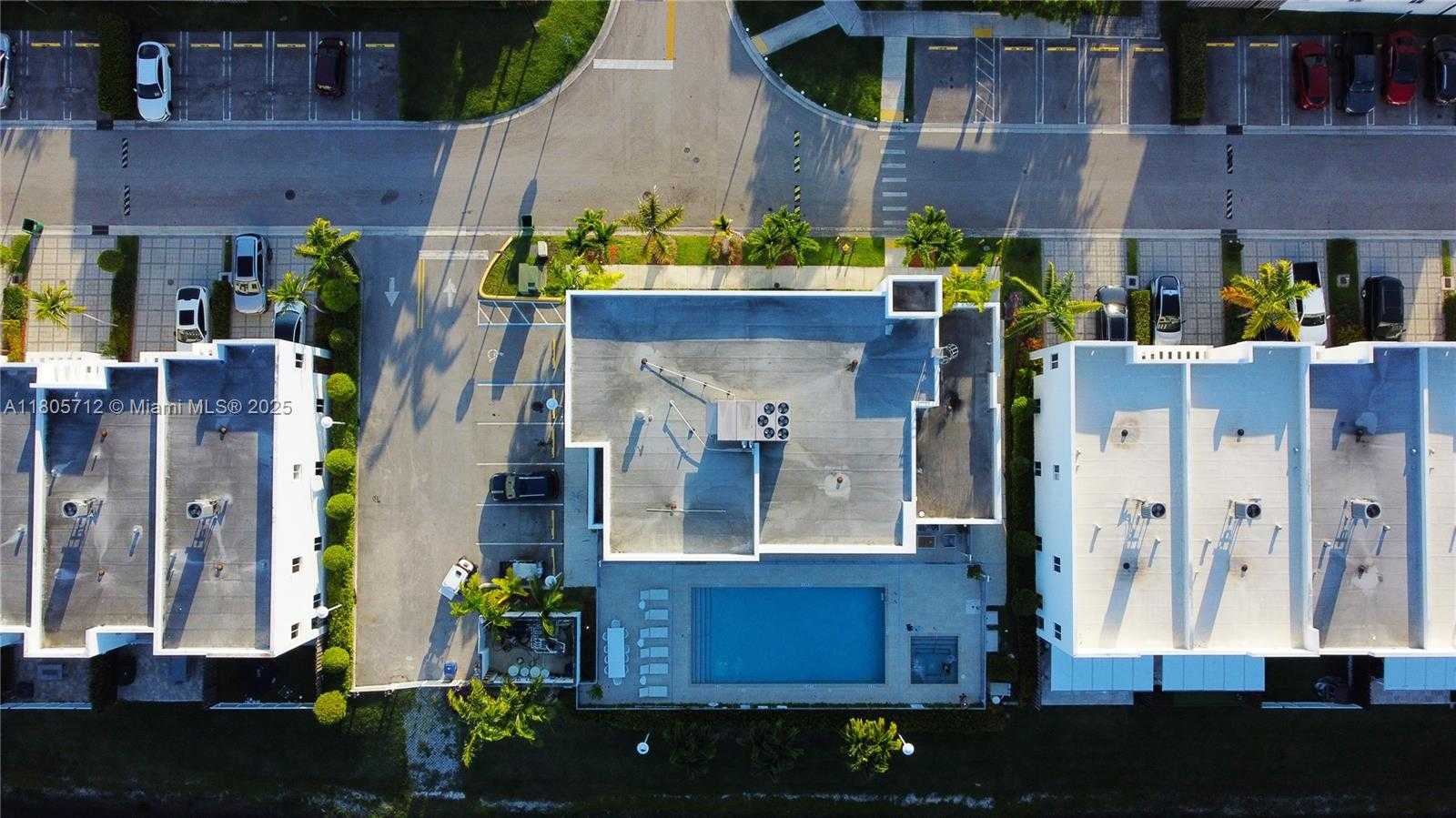 Small Image of 7221 NORTH WEST 103RD PATH, Doral Number 50