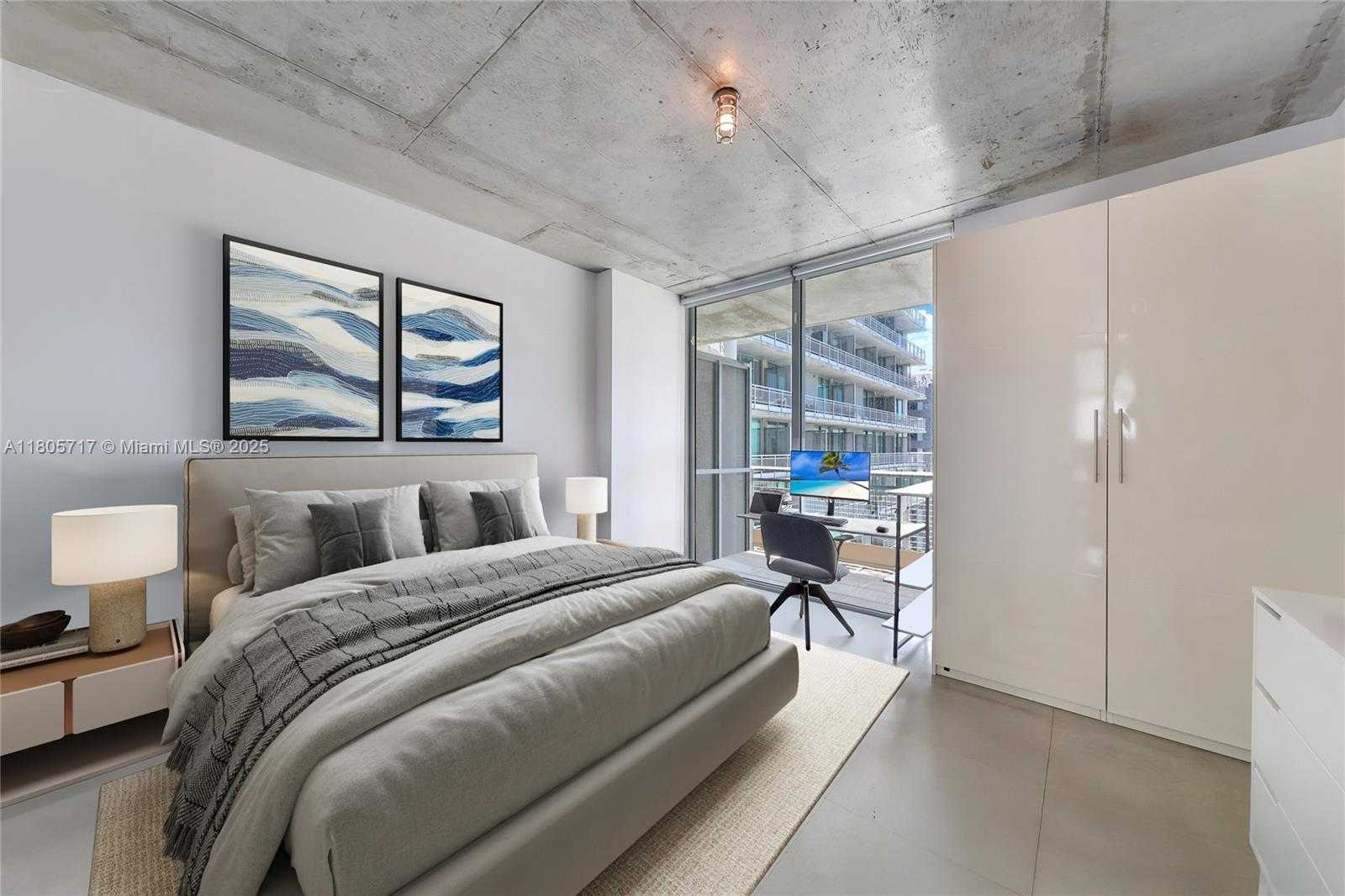 Small Image of 690 SOUTH WEST 1ST CT #2109, Miami Number 6