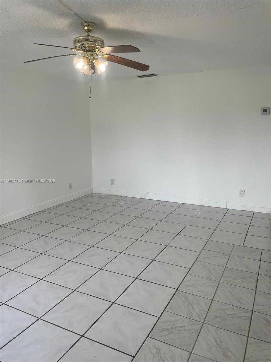 Small Image of 810 SOUTH WEST 73RD AVE #9, North Lauderdale Number 15