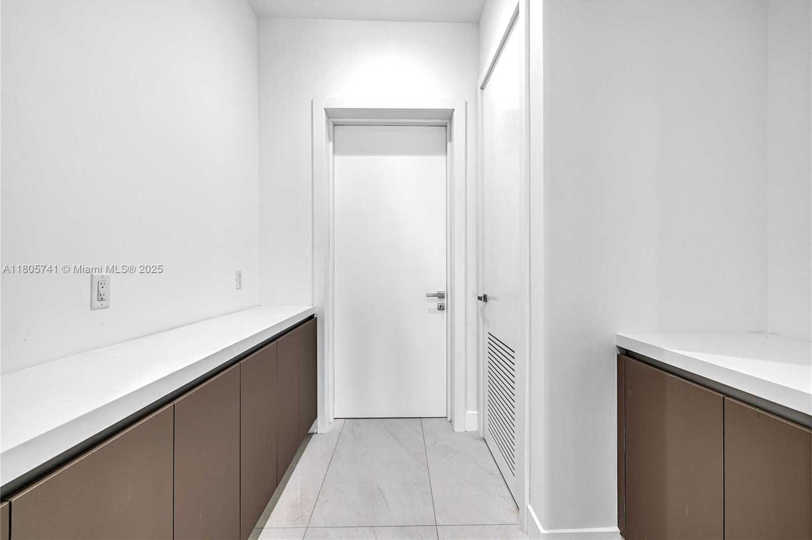 Small Image of 1233 NORTH EAST 12TH AVE #B, Fort Lauderdale Number 13