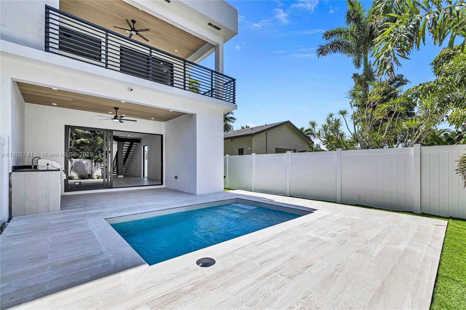 Small Image of 1233 NORTH EAST 12TH AVE #B, Fort Lauderdale Number 21
