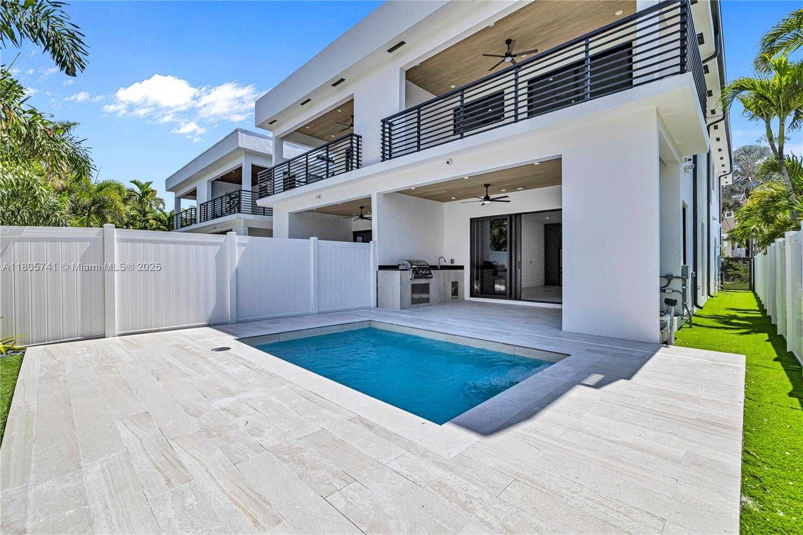 Small Image of 1233 NORTH EAST 12TH AVE #B, Fort Lauderdale Number 3