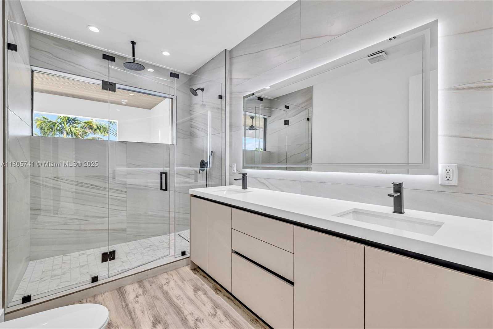 Small Image of 1233 NORTH EAST 12TH AVE #B, Fort Lauderdale Number 37