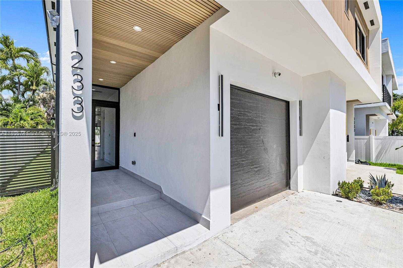 Small Image of 1233 NORTH EAST 12TH AVE #B, Fort Lauderdale Number 4